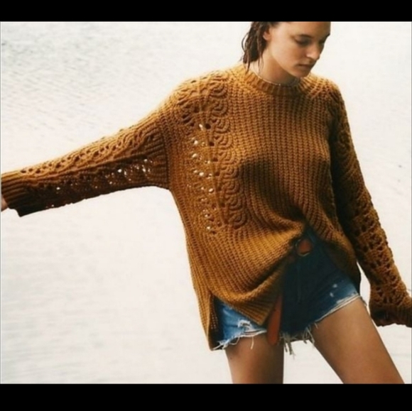 Anthropologie Sweaters - Anthropologie oversized chunky knit long sleeve mustard sweater Medium